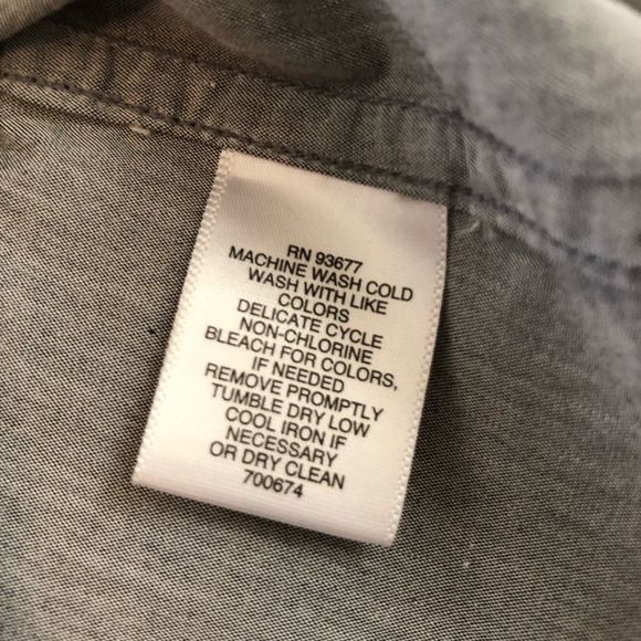 đ„4 Items for$25 Liz Claiborne buttonâdown shirt - Picture 6 of 8